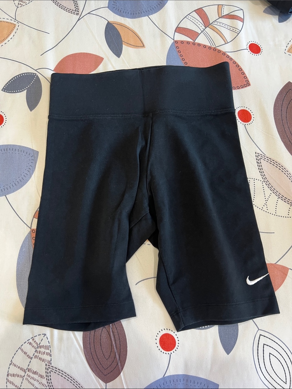 Nike Black Women's High-Waist Bike Shorts with Swoosh